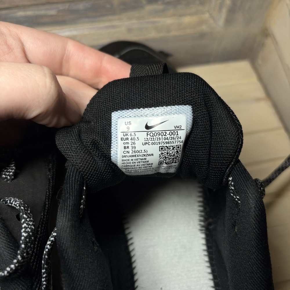 Nike Juniper Trail 3 Lightweight Women's Size 9 Black Gray Running Shoes EUC - Picture 4 of 9